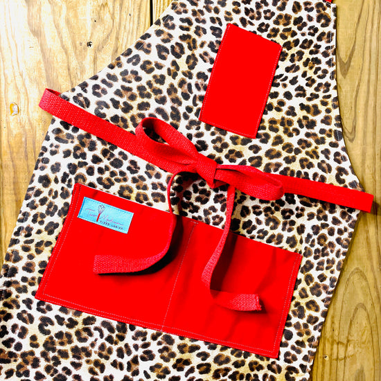 Two Medium Sized Ladies Leopard Print Adult Size Apron for Mommy & Me Set