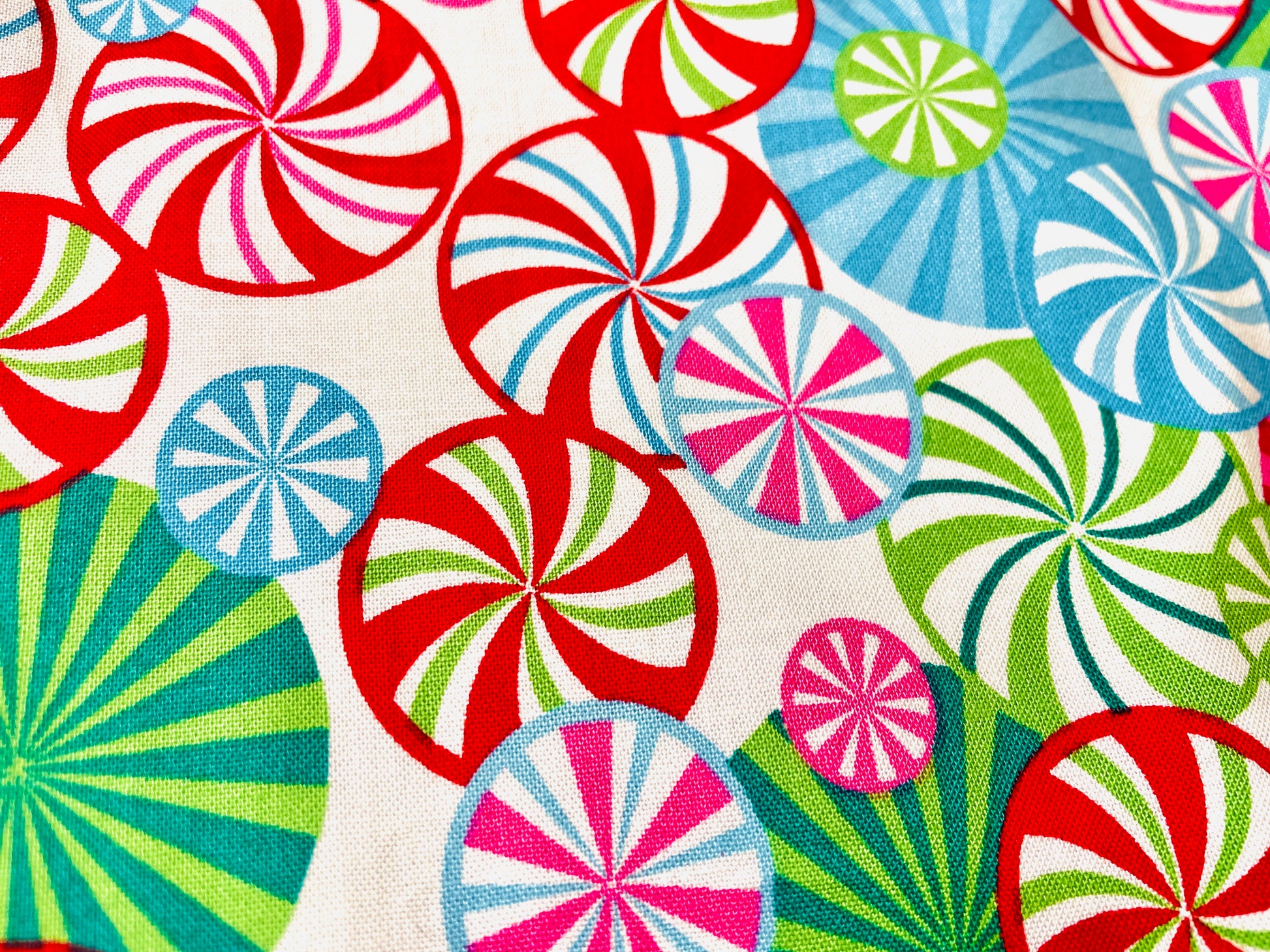 Two Medium Sized Ladies Peppermint Lane Christmas candy apron fabric pattern swirls retro vintage
