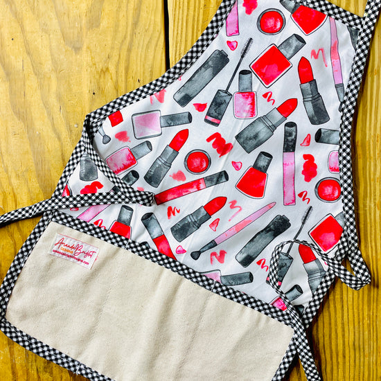 Amanda Bright Designs children's cotton apron mama's makeup lipstick nail polish play time baking fashion plate mascara tutorial 