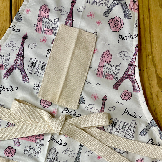 Amanda Bright Designs Eiffel Tower Glitter Apron Paris city of lights pink roses