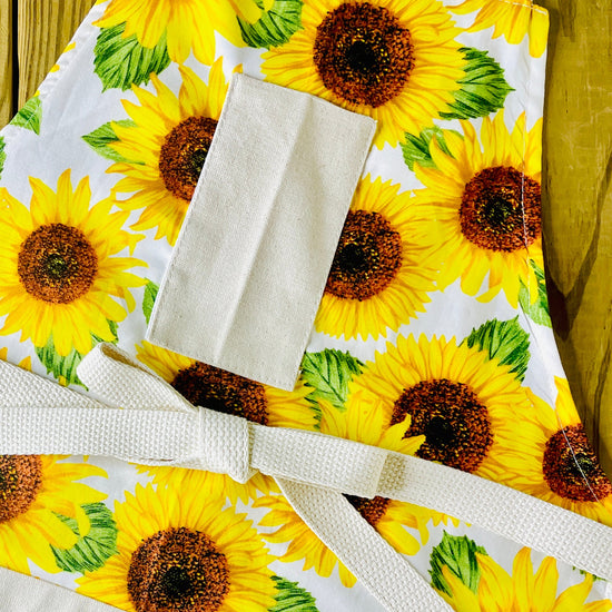 Amanda Bright Designs sunflower apron pattern helianthus