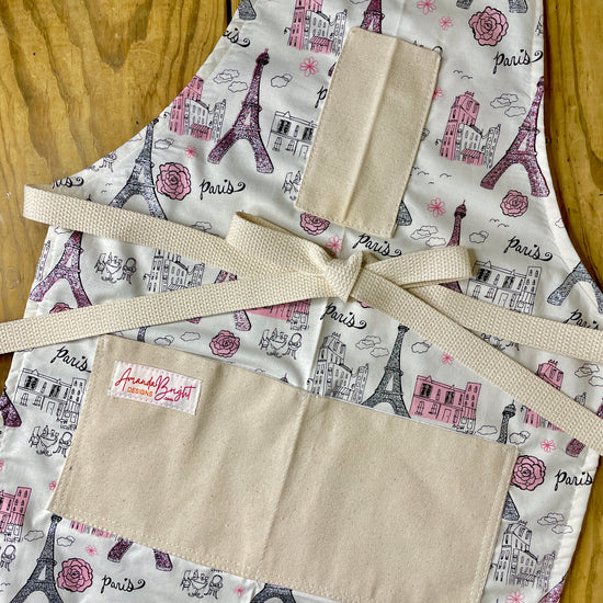 Amanda Bright Designs Paris Eiffel Tower Pink and Silver Glitter Apron