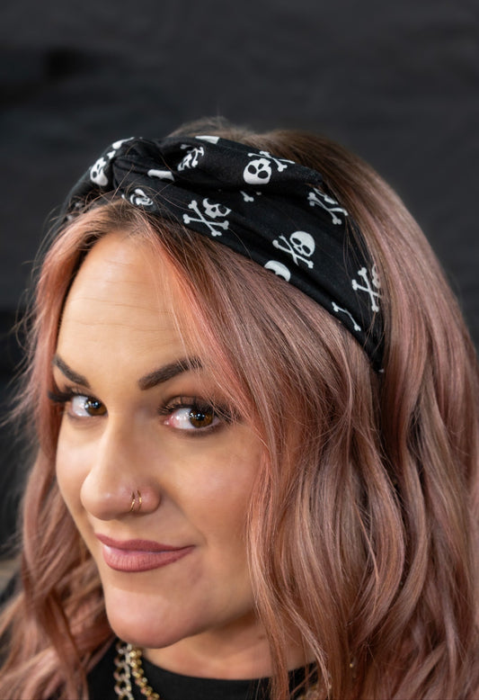 Amanda Bright Designs The Original Tie Headband Skull & Crossbones Pirates