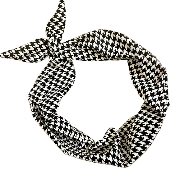 Amanda Bright Designs Black and White Houndstooth Original Tie Headbnad