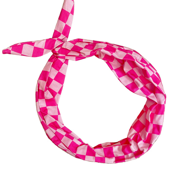 Amanda Bright Designs pink checkered headband moldable bendable two-tone pink wired headband 