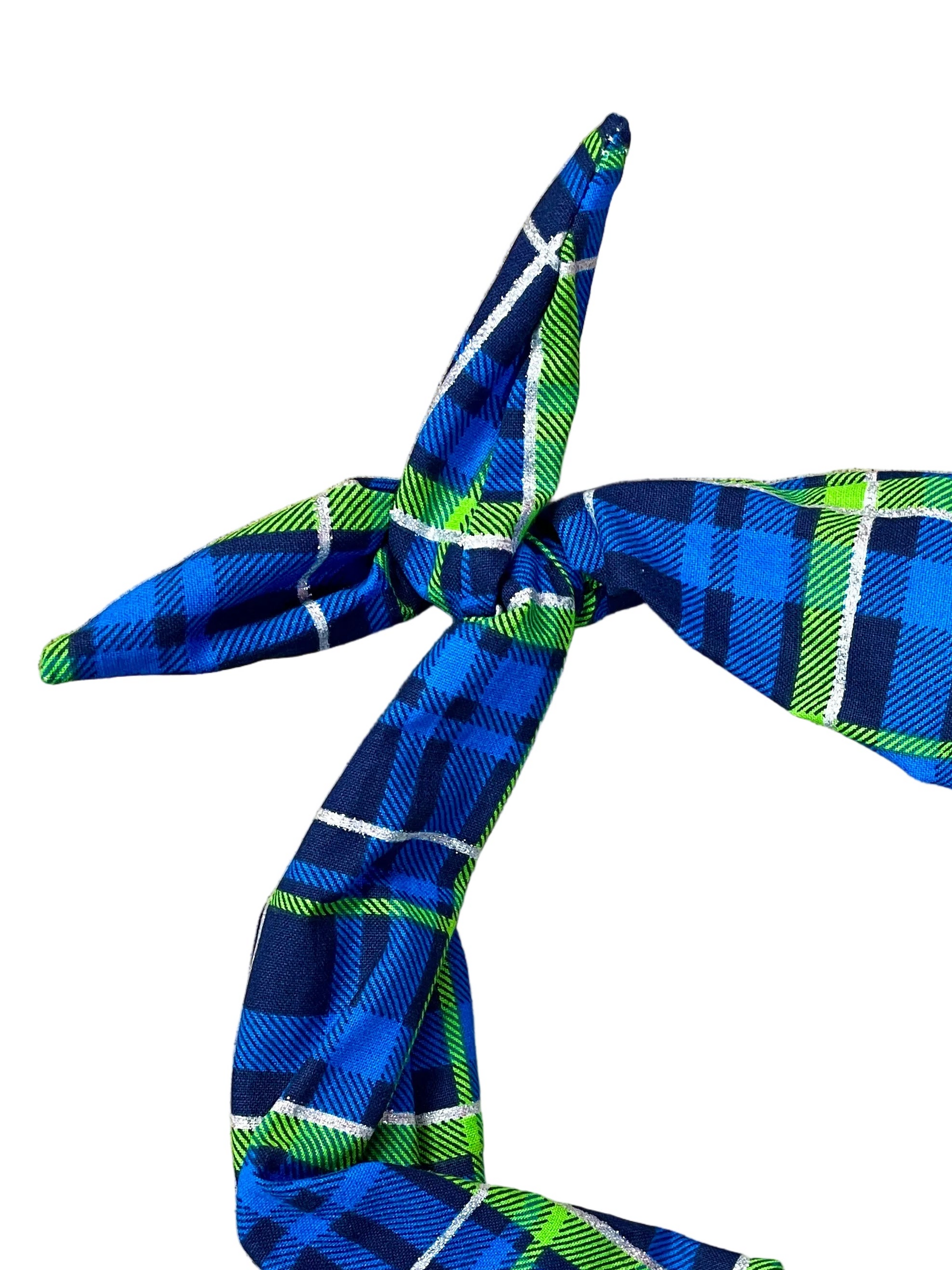 A blue and green plaid headband holiday