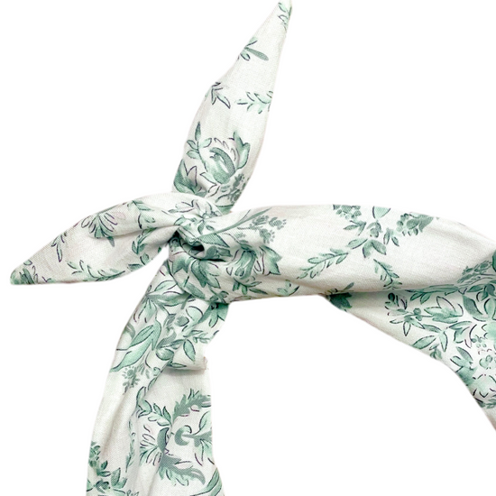 Amanda Bright Designs green toile english countryside style headband