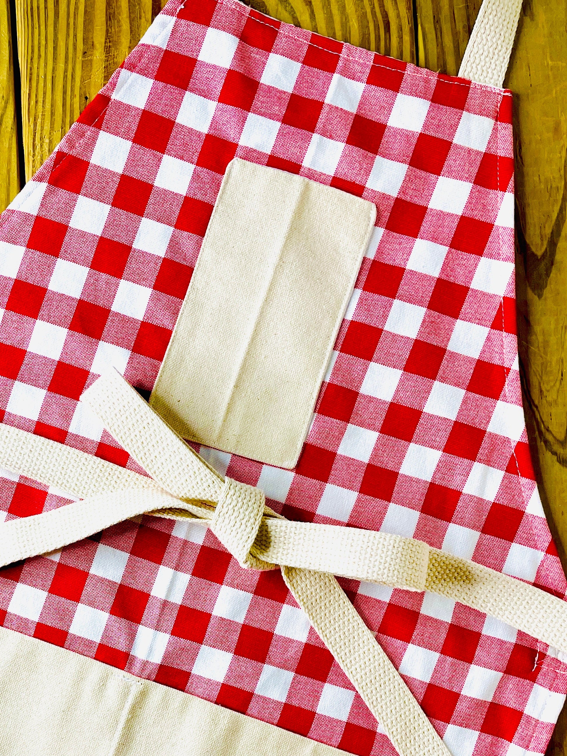 Amanda Bright Designs picnic pattern red and white checkered apron