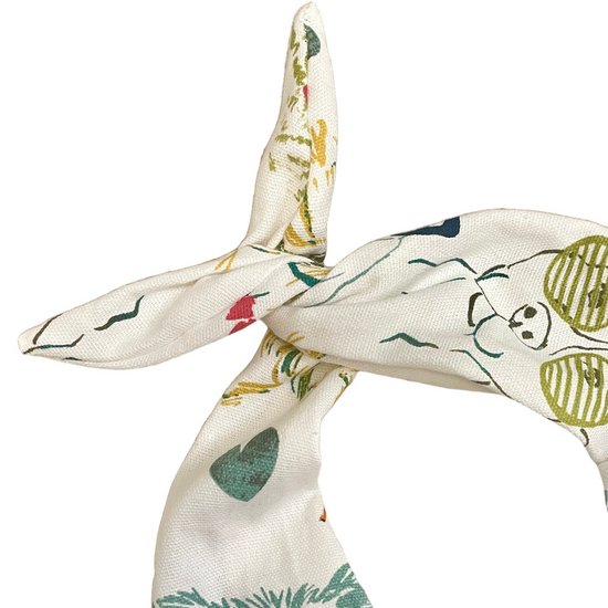 Amanda Bright Designs dogs wearing glasses headband
