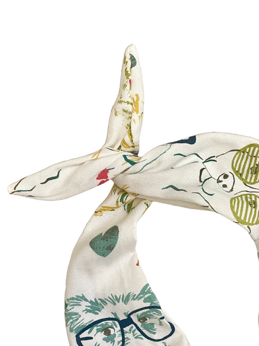 Amanda Bright Designs dogs wearing glasses headband
