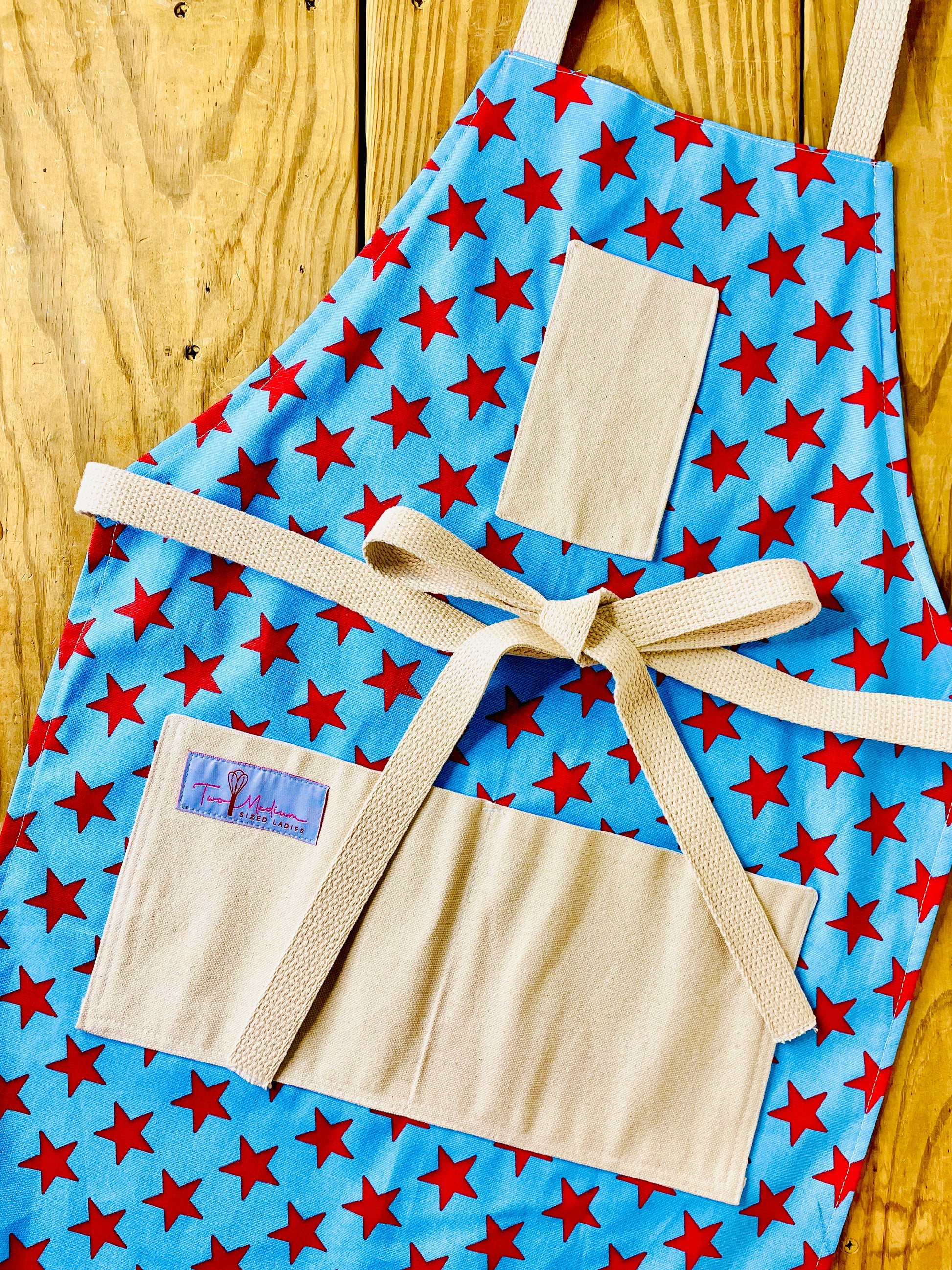 Two Medium Sized Ladies Americana adult apron for Fourth of July birthday Independence Day celebrations cooking baking kitchen family time America